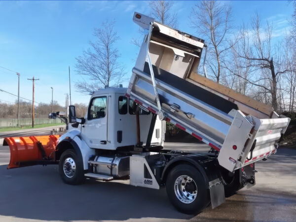 2024 Peterbilt 548 Snow Plow Dump Truck - Image 7